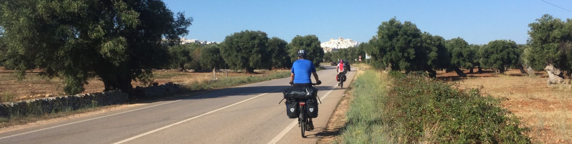 In bici verso Ostuni