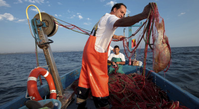 Pescatore della riserva Torre Guaceto